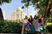 Private 2-Day Taj Mahal & Fatehpur Sikri Tour from Delhi