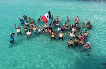 Snorkeling adventure in El Cielo, El Cielito, Palancar and Colombia.