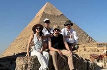 Full Day Tour to The Giza Pyramids Sphinx Sakkara and Memphis 