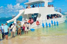 Punta cana Hip Hop Party Boat: Unlimited Drinks & DJ *Only Adults