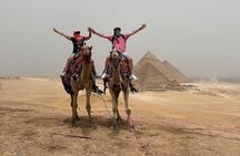 Female Guided Tour to The Pyramids of Giza and The Great Sphinx