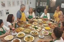 3h Tasting Session in Quito with 32 Local Foods & Drinks