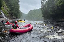 Quebec: Guided Rafting and Inflatable Kayaking – Family Activity