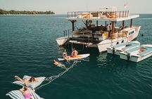 4-in-1 Nusa Lembongan Breakfast and Snorkel Catamaran Cruise