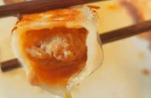 Make Chinese Dumplings and Taste Six Traditional Teas in Shanghai