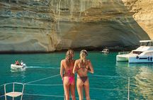 Milos Full-Day Premium Catamaran Cruise Kleftiko and Polyegos