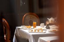 The Old Delhi Sundowner at a 200-Year-Old Haveli