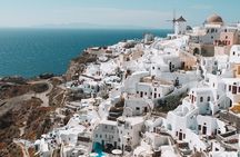 Santorini: Fira to Oia Best Taxi-Style Tour!