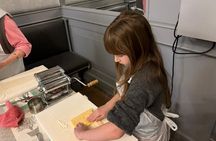 Bologna: Pasta and Tiramisu Small Group Cooking Class with Wine