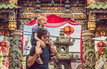 Phuket Half-Day City Tour to Temples, Local Market and Sunset