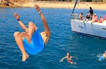 Cabo Catamaran: The Arch, Santa Maria Snorkel & Open Bar