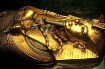 Private Guided with tickets to Grand Egyptian Museum&Old bazar
