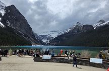 Banff Small-Group Tour in Lake Louise, Moraine and Hidden Gems