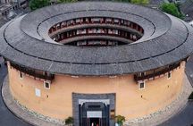 All-Inclusive Private Panda & Hidden Ancient Town Tour