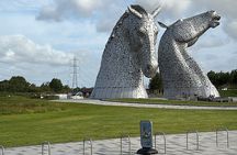 Stirling Castle Kelpies and Wallace Monument Tour