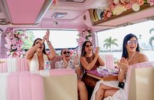 Tea Bus City Sightseeing with Show on Board