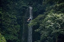 Arenal 12 Zipline Cables Experience Fly over La Fortuna Waterfall