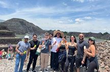 Teotihuacan : Pyramids and Sacred Caves with Expert Guide