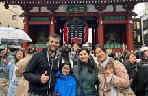 Old Tokyo Vibes: Asakusa Temples & Street Food Adventure