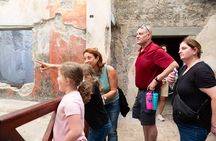 Skip-the-Line Pompeii Fun Guided Tour for Kids and Families –