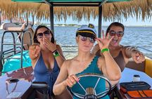 Fort Myers: Tiki Pub VIP Private Fun in the Sun Dolphin Cruise