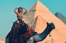 Private Pyramids VIP Tour: Egyptologist, Lunch & Pro Photos
