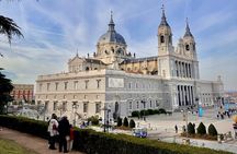 Madrid Scavenger Hunt Family Adventure