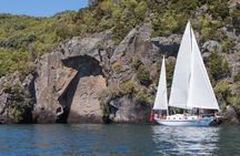 Evening Eco Sailing Adventure to Māori Rock Carvings Lake Taupō