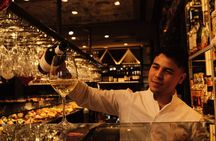 Bilbao Authentic Food Tour with 9 Pintxos and Local Drinks