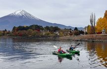Early Morning Kayaking With Views of Mt Fuji at Lake Kawaguchiko