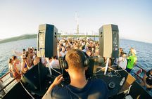 Out to Sea Split Boat Party w/ Blue Lagoon Swim, Dj & Afterparty