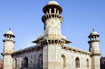 Same Day Taj Mahal and Agra Fort Tour by Fast Train