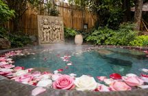 Private Day Trip: Outdoor Hot Spring Experience and Mutianyu Great Wall