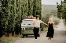 Tour and Photoshoot with Retro Cars in Florence and Chianti