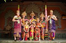 Ubud Traditional Balinese Costume Photoshoot with Make Up 