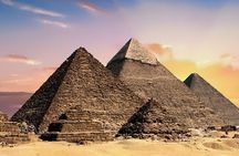 Private Giza Pyramids Tour with Camel Ride & Lunch–VIP Experience