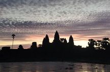 Private Angkor Wat Sunrise Small Tour
