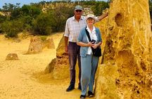 4x4 Pinnacles Desert & Turquoise Coast Small Group Experience