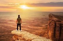 Edge Of The World Hiking Adventure Riyadh Tour Sunset