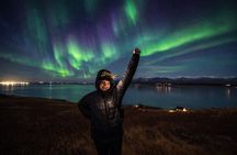 Northern Lights 4x4 Tour PRO Photos Drinks Snacks from Reykjavik