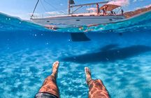 Cagliari: Mari Pintau Sailing Trip with Lunch & Snorkeling