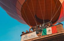 Balloon flight from CDMX with Breakfast in CAVE and Pyramids