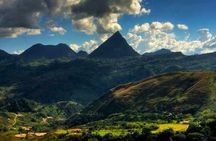 Private Tour: Coffee Village + Paragliding Flight from Medellin