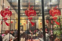 Small Group: Shanghai After Dark Food Tour with 9 tastings