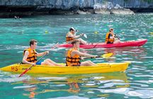 Snorkeling and Kayaking Tour at Angthong Marine Park by Speedboat from Koh Samui