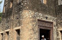 Spices & Heritage: Zanzibar Spice Farm and Stone Town Tour