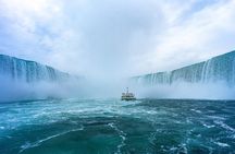 Niagara Falls Cruise and Scenic Walking Tour