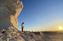 White and black Dessert for 2 Days 1 Night private tour