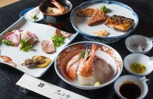 Himeji Hidden Island with Seafood Lunch by first-class bus