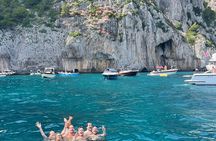 Sorrento Coast Boat Tour with Swimming Stops
